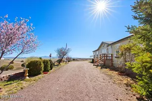 330 N Sioux Dr, Chino Valley, AZ 86323 - Photo 2