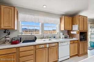 330 N Sioux Dr, Chino Valley, AZ 86323 - Photo 14