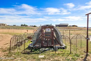 26455 N Bull Snake Rd, Paulden, AZ 86334 - Photo 32