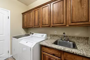 26455 N Bull Snake Rd, Paulden, AZ 86334 - Photo 20