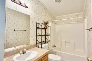 54125 N Mariposa Ln, Seligman, AZ 86337 - Photo 20