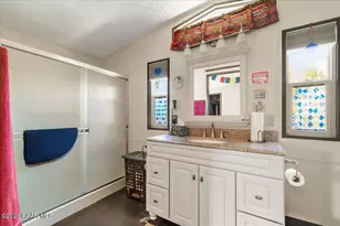 2099 Hillside Loop Rd, Prescott, AZ 86301 - Photo 12