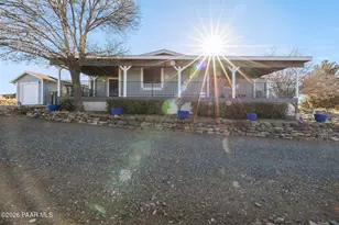 17202 E Bob White Rd, Mayer, AZ 86333 - Photo 2