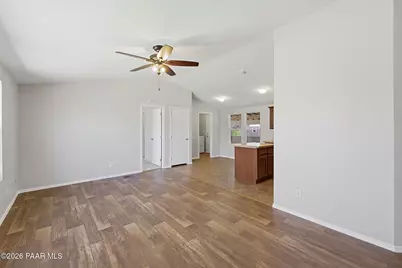 10397 E Durham Road, Dewey-Humboldt, AZ 86327 - Photo 12