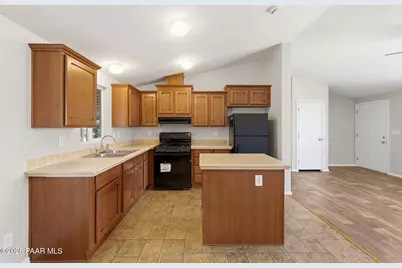 10397 E Durham Road, Dewey-Humboldt, AZ 86327 - Photo 14