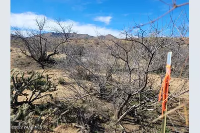 44B W Traveler Way, Congress, AZ 85332 - Photo 6