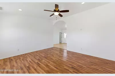 2002 E Road 2 N, Chino Valley, AZ 86323 - Photo 8