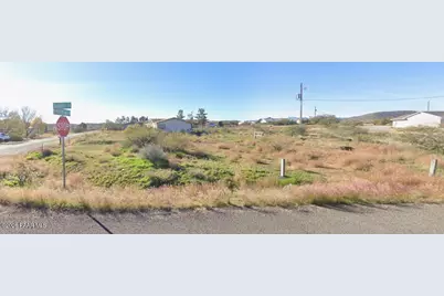 16104 S Indian Bend Drive, Mayer, AZ 86333 - Photo 2