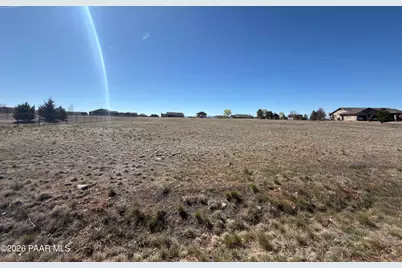 9185 E Kolbe Way, Prescott Valley, AZ 86315 - Photo 1