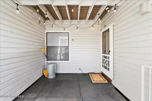 333 W Leroux St, Prescott, AZ 86303 - Photo 2