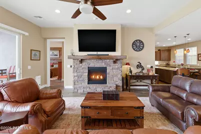 2206 Calgary Drive, Prescott, AZ 86301 - Photo 10