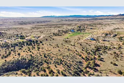 4062 W Center Street, Chino Valley, AZ 86323 - Photo 4