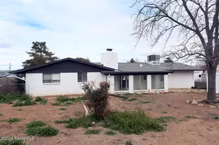 8919 E Navajo Ct, Prescott Valley, AZ 86314 - Photo 6