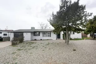 8919 E Navajo Ct, Prescott Valley, AZ 86314 - Photo 2