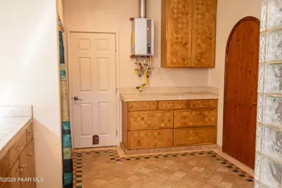 43276 N Hallelujah Lane, Seligman, AZ 86337 - Photo 22