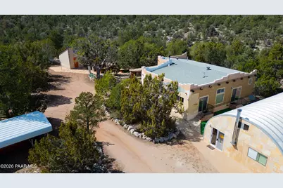 43276 N Hallelujah Lane, Seligman, AZ 86337 - Photo 2