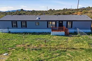 7270 W Veda Ln, Wilhoit, AZ 86332 - Photo 2