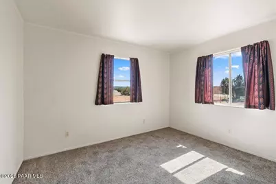 45437 N Jacqueline Hill Drive, Ash Fork, AZ 86320 - Photo 14