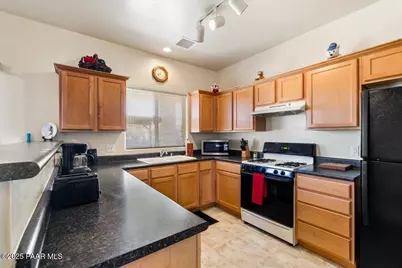 12912 E Santiago Street, Dewey-Humboldt, AZ 86327 - Photo 10