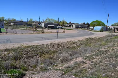 25285 N Lakeside Drive, Paulden, AZ 86334 - Photo 8