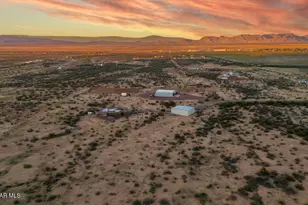 48424 N 520th Ave, Aguila, AZ 85320 - Photo 46