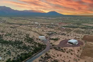 48424 N 520th Ave, Aguila, AZ 85320 - Photo 44