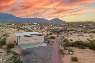 48424 N 520th Ave, Aguila, AZ 85320 - Photo 4