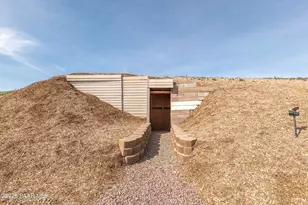 1285 W Kings Ct, Paulden, AZ 86334 - Photo 16