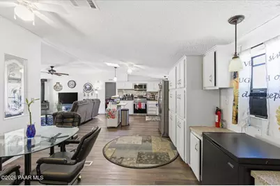 8920 E Cheryl Drive, Prescott Valley, AZ 86314 - Photo 6