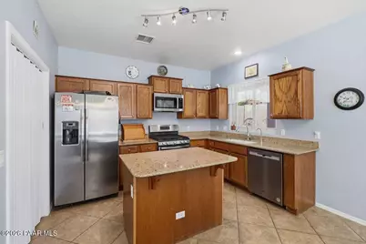13054 E Tijuana Street, Dewey-Humboldt, AZ 86327 - Photo 2