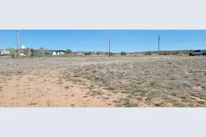 25310 N Enid Drive, Paulden, AZ 86334 - Photo 6