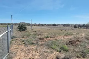 25365 N Cedar Dr, Paulden, AZ 86334 - Photo 1