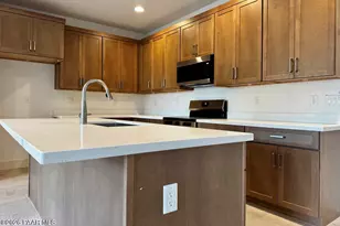 5233 N Woodsworth Way, Prescott Valley, AZ 86314 - Photo 8