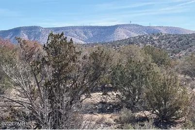 56800 Bearclaw Road, Seligman, AZ 86337 - Photo 1