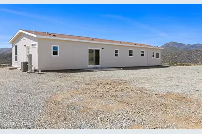 4070 Heavens Light Lane, Dewey-Humboldt, AZ 86329 - Photo 16