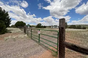 42449 N Spooky Owl Trl, Seligman, AZ 86337 - Photo 18