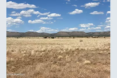 3889 W Onyx Road, Paulden, AZ 86334 - Photo 2