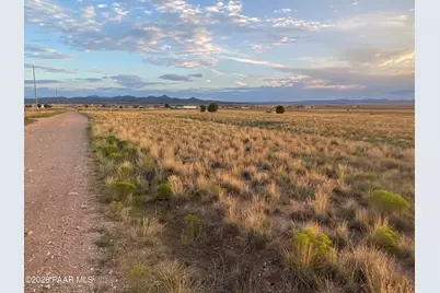 3889 W Onyx Road, Paulden, AZ 86334 - Photo 6