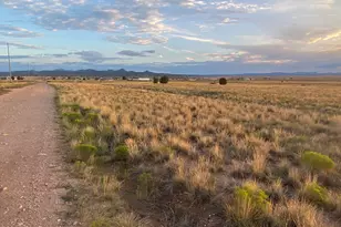 3809 W Feldspar Rd, Paulden, AZ 86334 - Photo 1