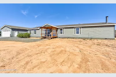 33 S Jay Bird Lane, Dewey-Humboldt, AZ 86327 - Photo 1