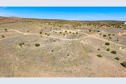 25640 N Lopez Drive, Paulden, AZ 86334 - Photo 6