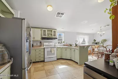 1180 Rolling Hills Road, Paulden, AZ 86334 - Photo 12