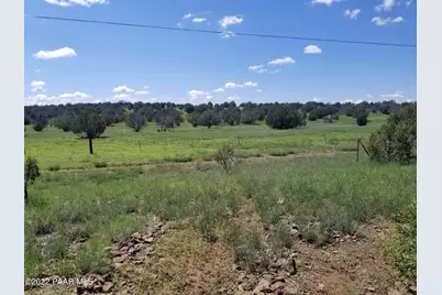 1550 W Joseph Drive, Ash Fork, AZ 86320 - Photo 6