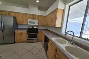 3760 E Airport Dr, Rimrock, AZ 86335 - Photo 16