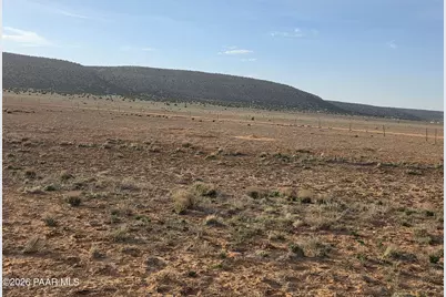 000 Fort Rock Road, Seligman, AZ 86337 - Photo 12