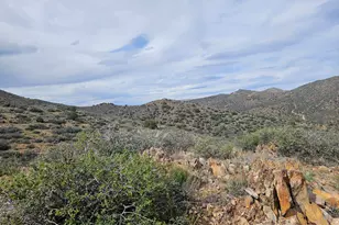 000 Painted Vista, Dewey-Humboldt, AZ 86327 - Photo 1