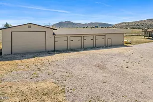 1445 S Table Mountain Rd, Chino Valley, AZ 86323 - Photo 4