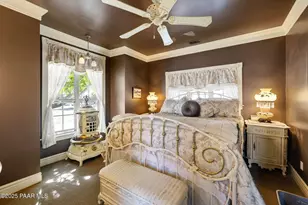 240 N Pleasant St, Prescott, AZ 86301 - Photo 12