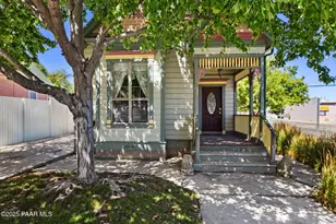 240 N Pleasant St, Prescott, AZ 86301 - Photo 2