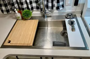 19101 E Palm Ln, Black Canyon City, AZ 85324 - Photo 8